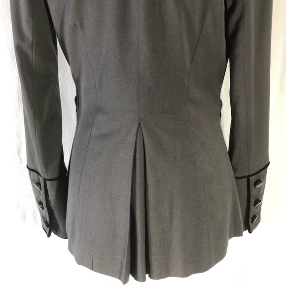 Tulle Gray Lightweight Wool Blend Blazer - Picture 6 of 8